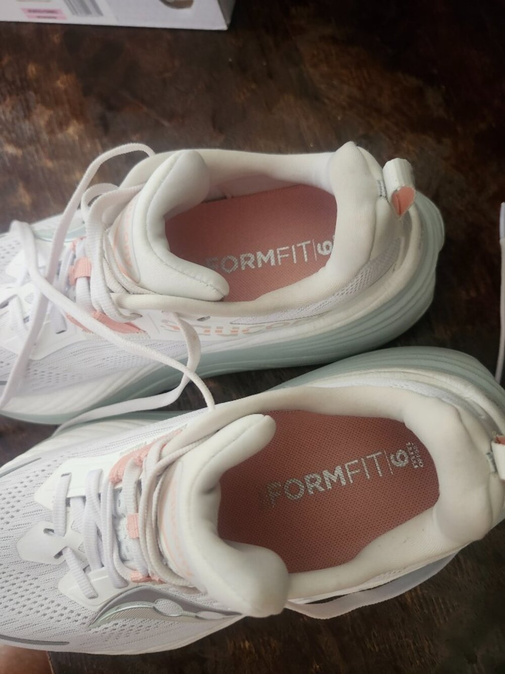 SAUCONY HURRICANE 24 SIZE 7 - Picture 8 of 8